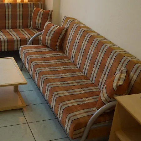 Hotel apartamentowy Elegant Baronessa Apart 3*