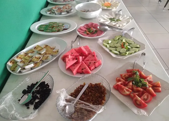 Elegant Baronessa Apart Apart Otel 3*