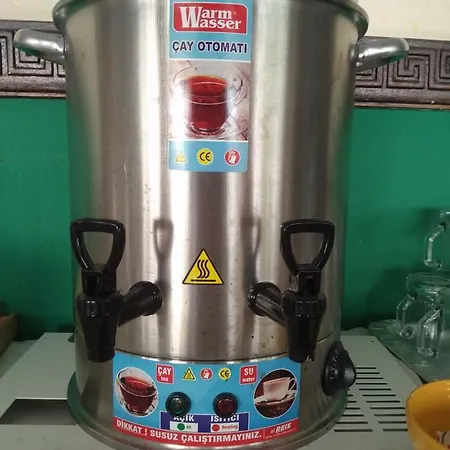 アパートホテル Elegant Baronessa Apart 3*