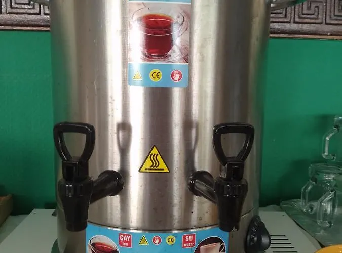 Apartmanhotel Elegant Baronessa Apart 3*